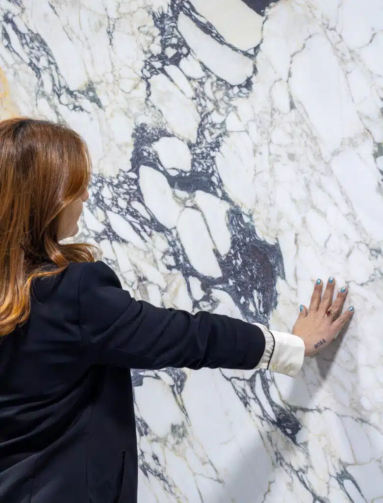 Timeless-Stone-woman-slabx2560